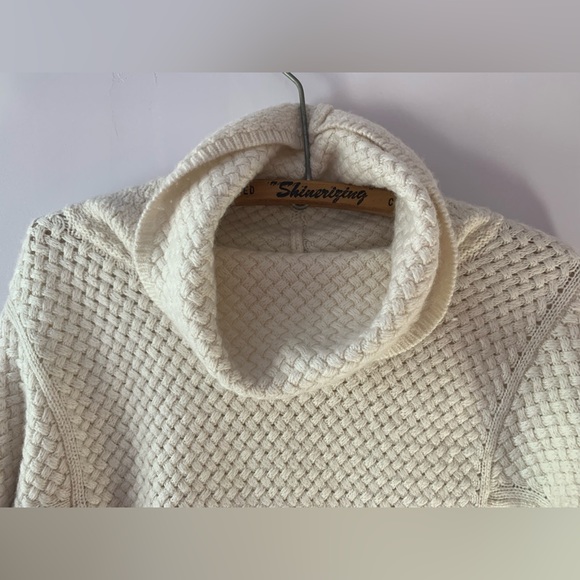 SUNG Alred Sung Womens Cowl Neck Sweater Waffle Knit White Size XL - Picture 2 of 6